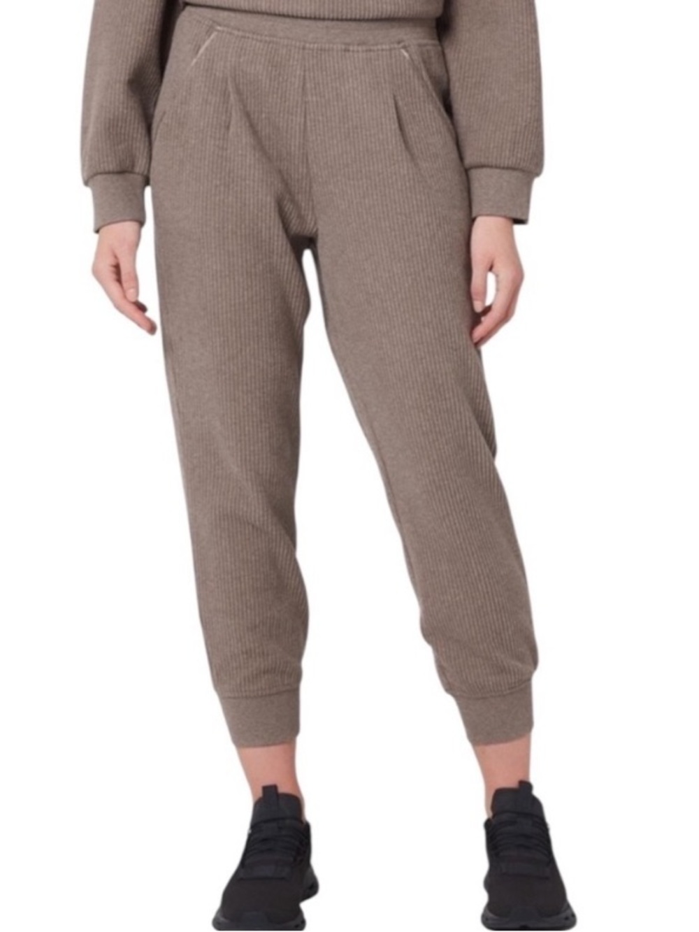 Varley Chaucer Corduroy Taupe High Rise Jogger Pant In Mink Marl Size S